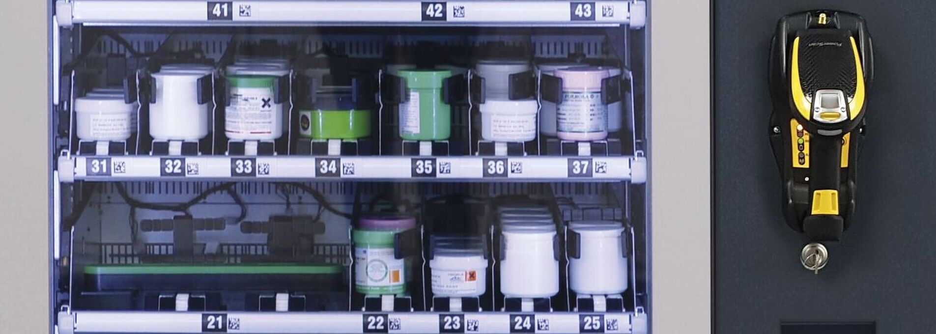 Vending machine with printing components.