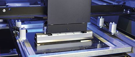 Innenansicht einer Druckmaschine. Rakel.